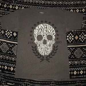 Echō Unlto skull shirt